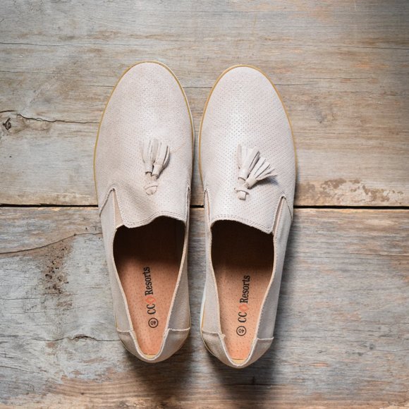 Leather Slip On Shoes | Sneaker | Size 9 Womens Shoe | Casual Shoes | Leather - Picture 6 of 11